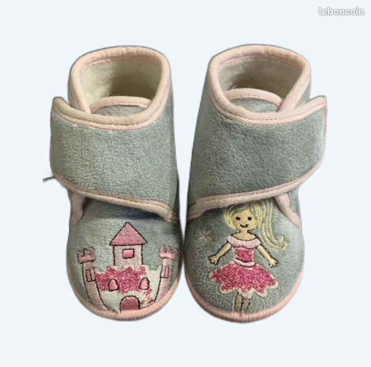 Chaussons Princesse BELLAMY pointure 19 (image 1)