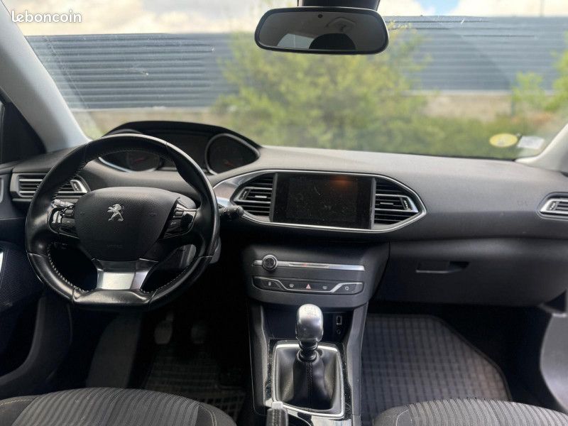 Peugeot 308 1.6 BLUEHDI 120CH ACTIVE BUSINESS S&S 5P (image 5)