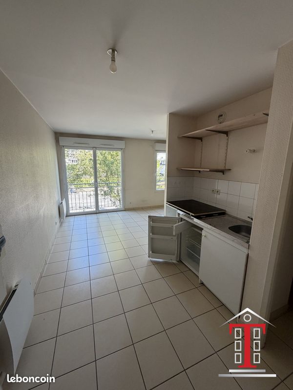 Appartement 1 pièce 27 m² · à Les Ponts-de-Cé · 27 m² · 89 600 €