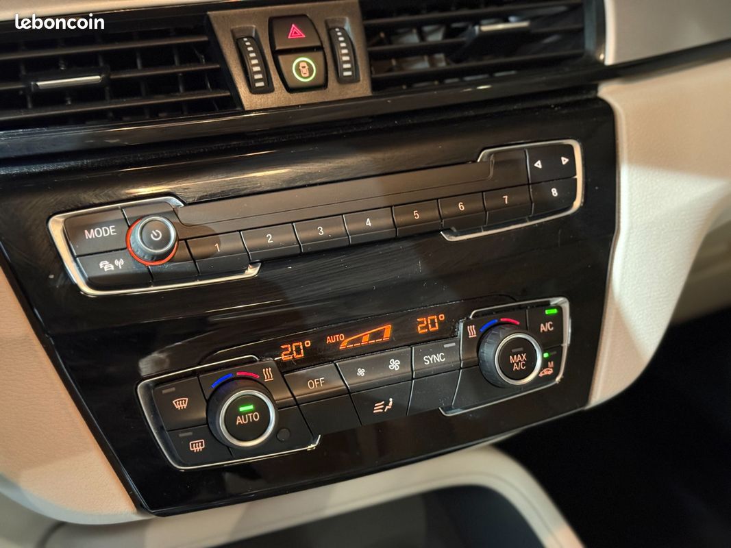 BMW X1 sDrive 18i Business Steptronic 1ère Main / Caméra (image 20)