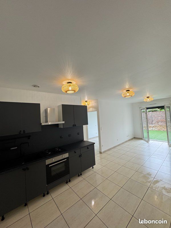 Appartement 2 pièces 45 m² · à Sainte-Savine · 45 m² · 690 €