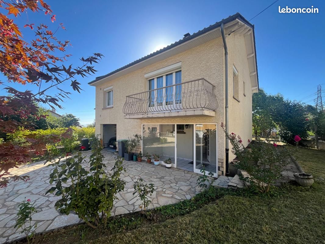 Maison 6 pièces 120 m² · à Clermont-Ferrand · 120 m² · 325 000 €