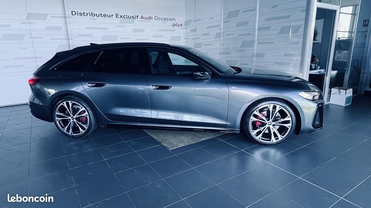 AUDI A5 Avant TFSI 150 ch S tronic 7 S line (image 5)