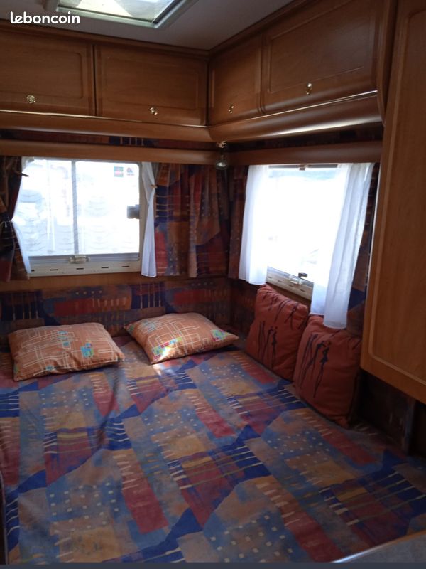 Camping car fixe (image 1)