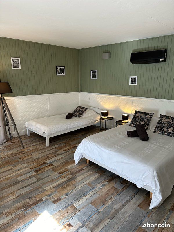 Gîte 11 personnes avec piscine / jacuzzi (image 15)