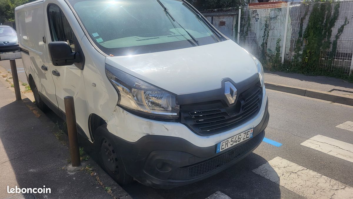 Renault trafic moteur démonté (image 2)