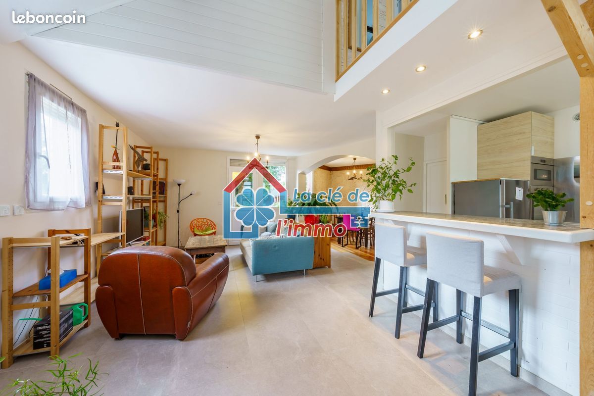 Maison 5 pièces 105 m² · à Moissy-Cramayel · 105 m² · 244 900 €