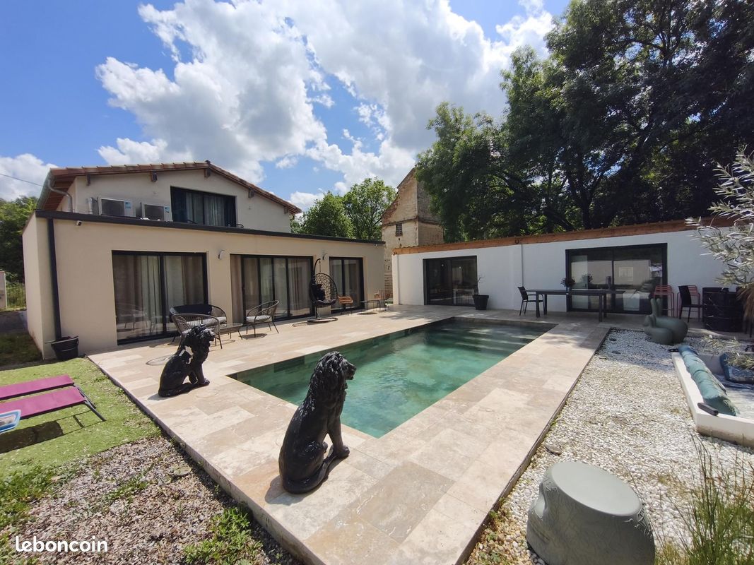Maison 5 pièces 175 m² · à Montaigut-sur-Save · 175 m² · 572 000 €