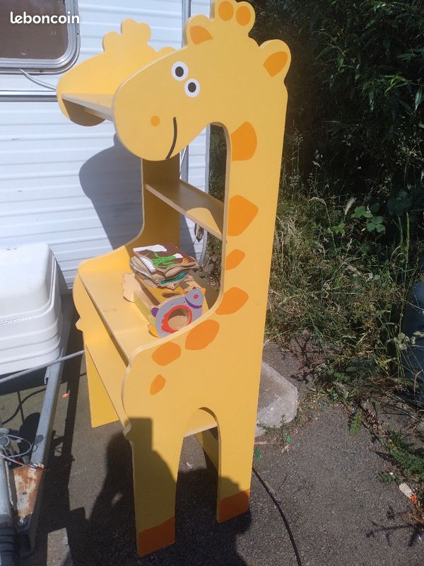 Étagère girafe (image 1)