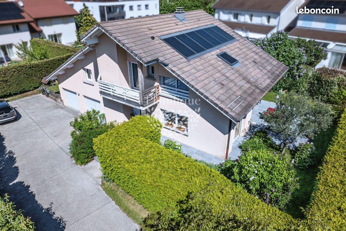 Maison 7 pièces 161 m² · à Beaumont · 161 m² · 945 000 €