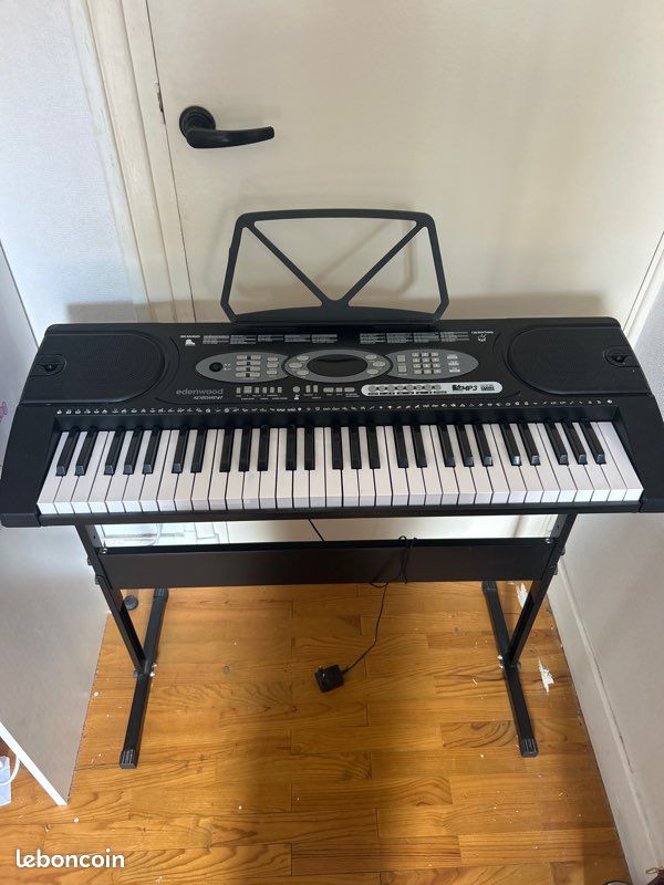 Piano edenwood (image 1)