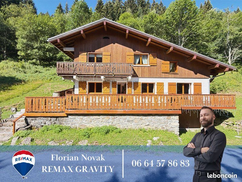 Maison 6 pièces 100 m² · à Taninges · 100 m² · 537 000 €