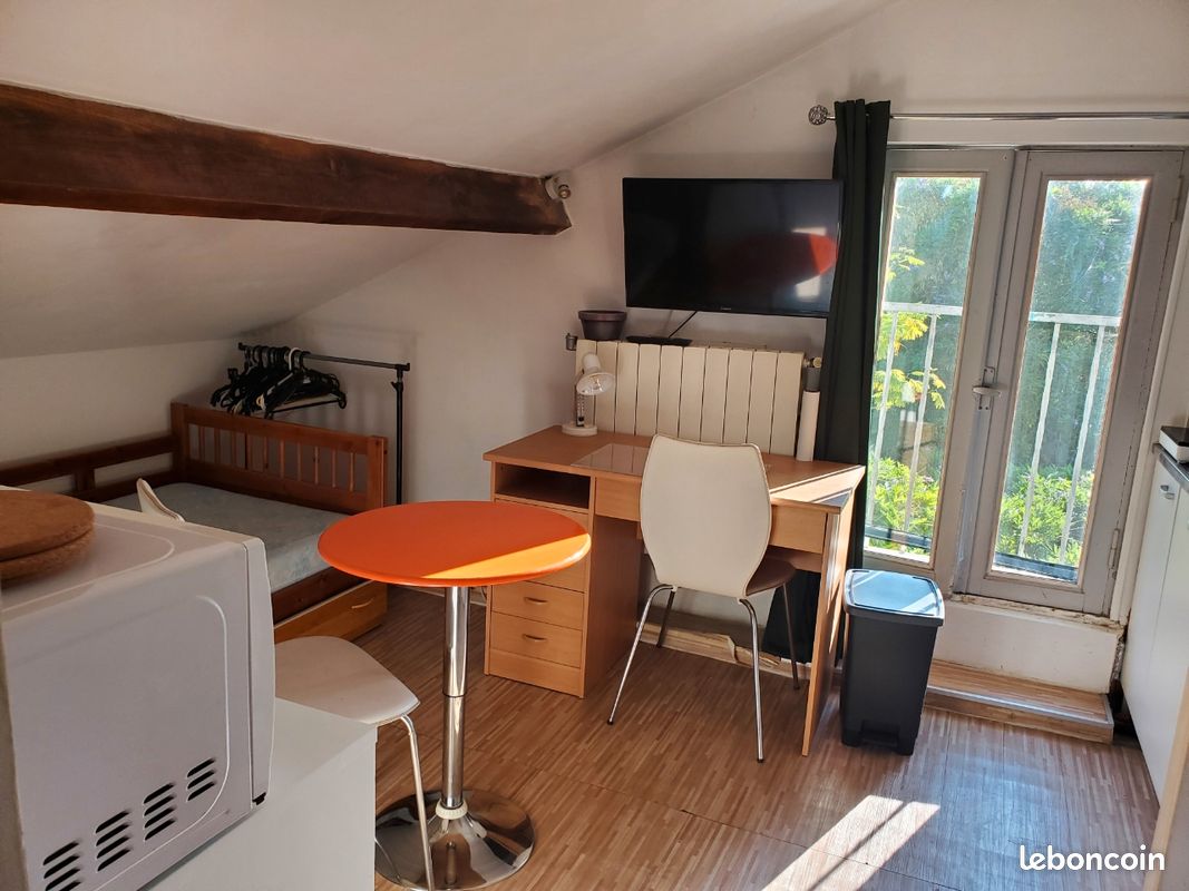 Appartement 1 pièce 25 m² · à Pessac · 25 m² · 290 €