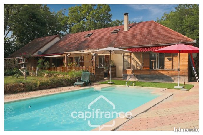 Maison 6 pièces 157 m²