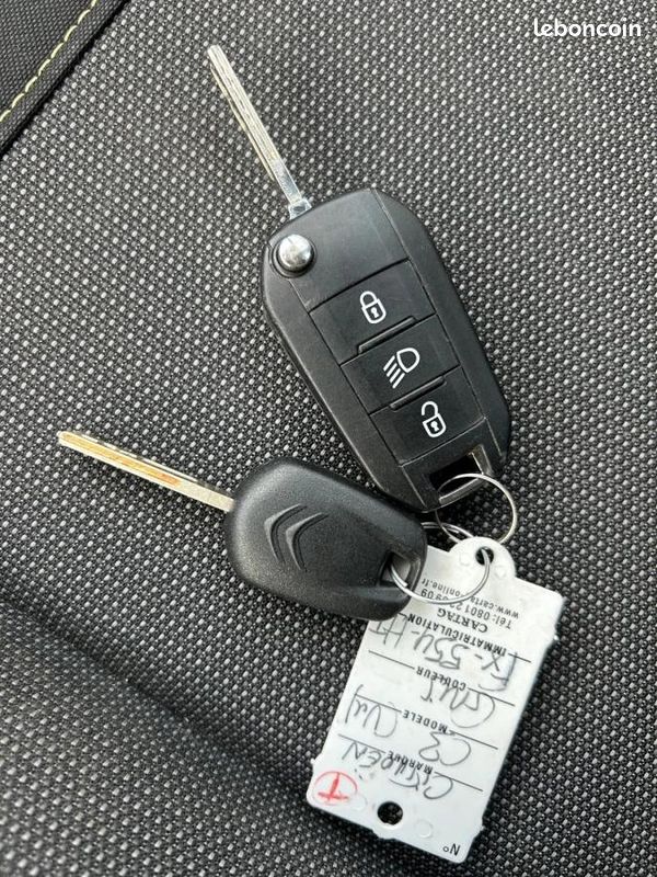Citroen C3 GENERATION-III 1.5 BLUEHDI 100 FEEL BUSINESS START-STOP (image 11)