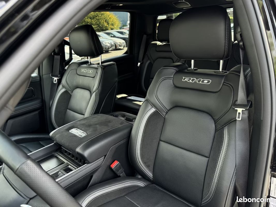 Dodge RAM 1500 RHO Hurricane 3.0 548 ch 4x4 – Rhino Pack – HUD – Harman Kardon – Pano - TVA Récupérable (image 10)