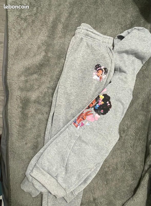 Ensemble jogging fille neuf (image 2)