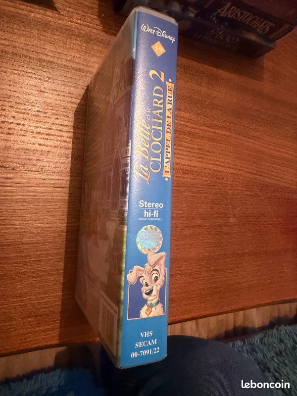 Cassette VHS La belle et le Clochard 2 (image 3)