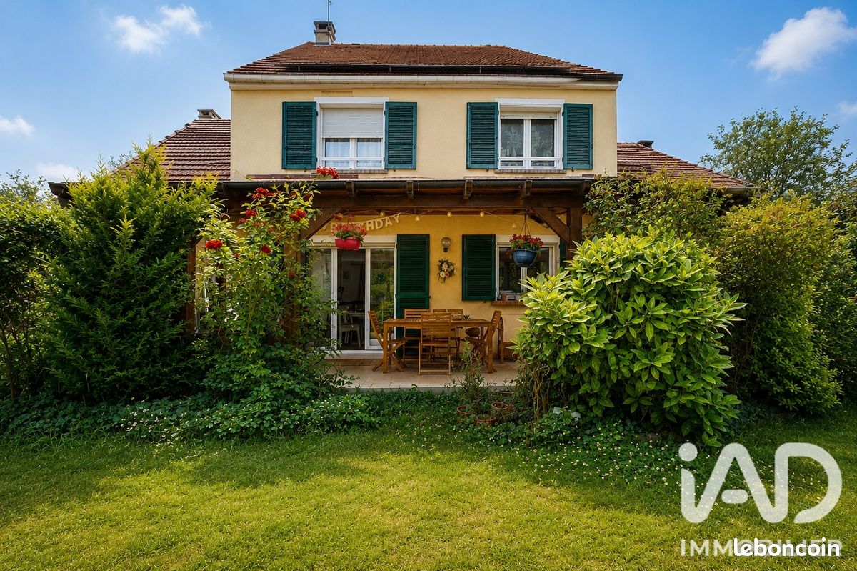 Maison 6 pièces 120 m² · à Montmagny · 120 m² · 429 000 €