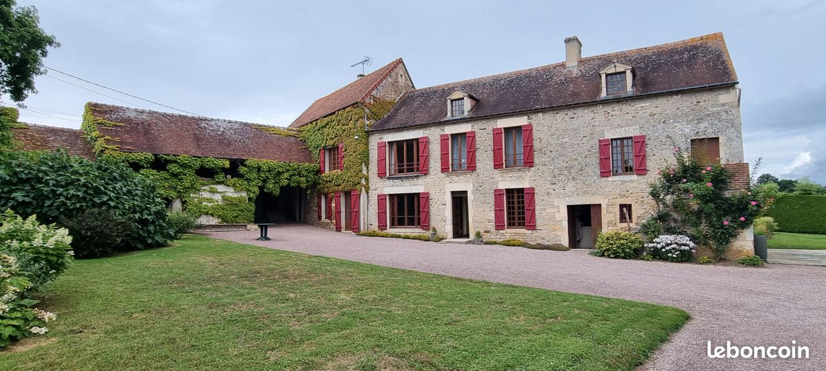 Maison 6 pièces 166 m² · à Cesny-les-Sources · 166 m² · 295 000 €