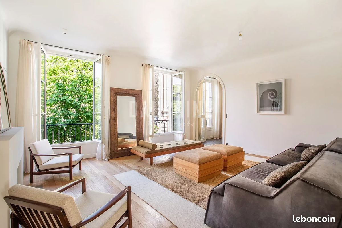 Appartement 3 pièces 80 m² · à Paris · 80 m² · 1 950 000 €