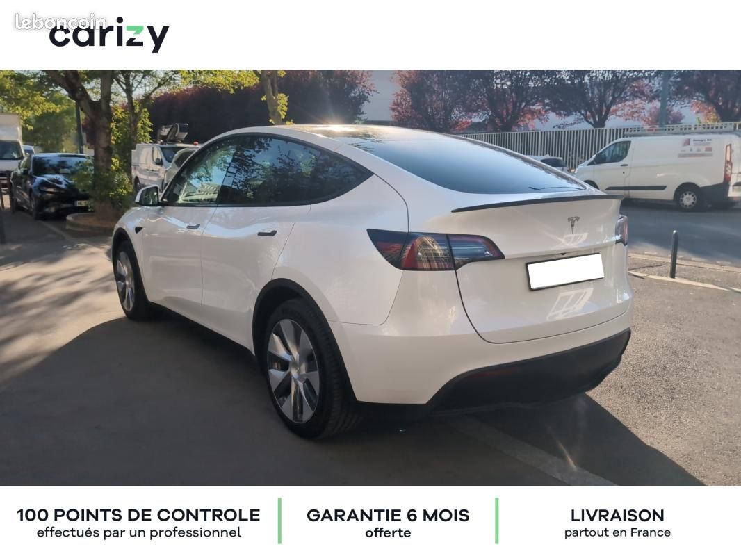 Tesla Model Y Standard RWD (image 7)