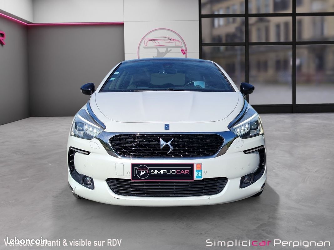 DS DS5 Hybrid 4x4 ETG6 Sport Chic - Caméra de Recul - Palettes au volant - Clim Bizone - Garantie 12 Mois (image 4)