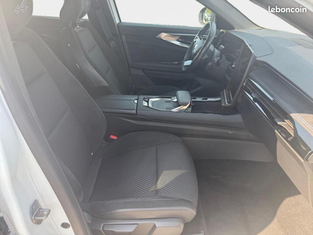 Renault Austral 1.2 E-Tech full hybrid 200ch Techno esprit Alpine - 23 (image 12)