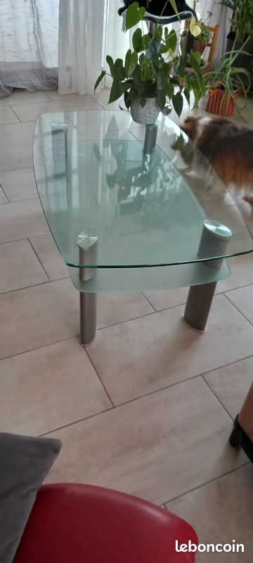 Table basse en verre et metal (image 2)