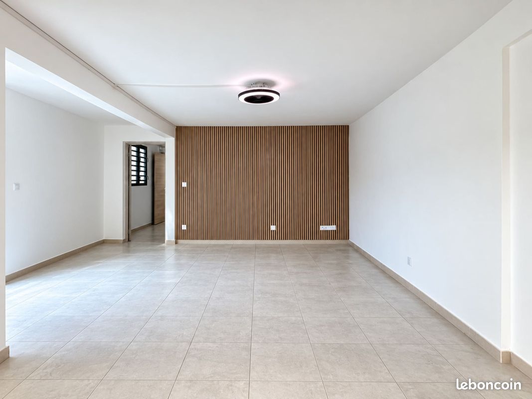 Appartement 2 pièces 41 m² · à Schoelcher · 41 m² · 1 050 €/mois