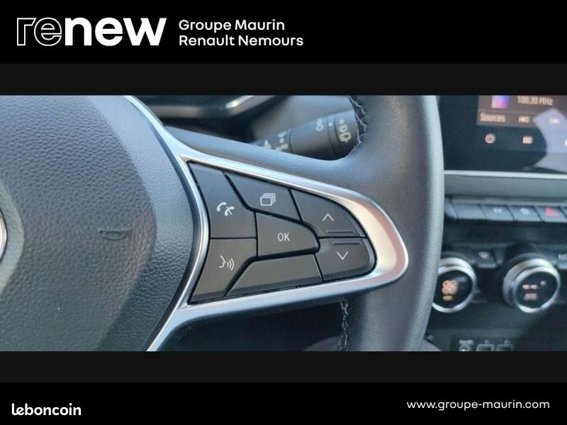 Renault Captur 1.6 E-Tech hybride 145ch Techno Fast Track (image 25)