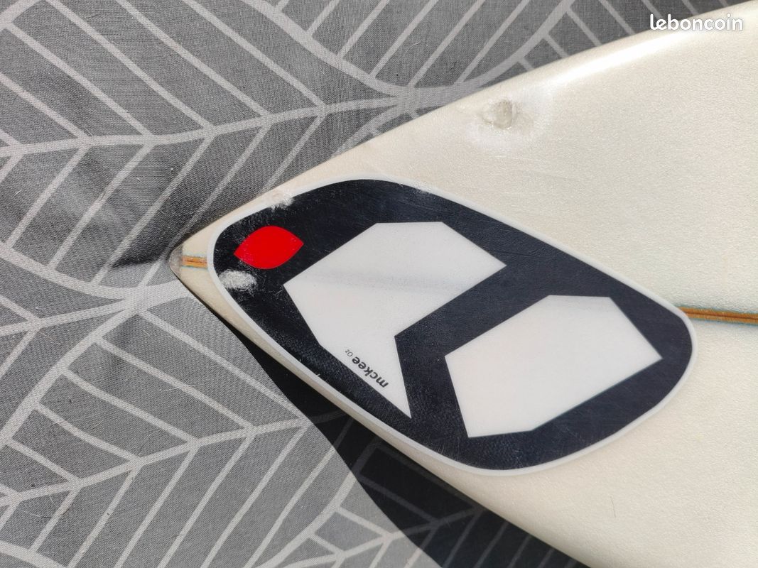 Surf Board (image 8)