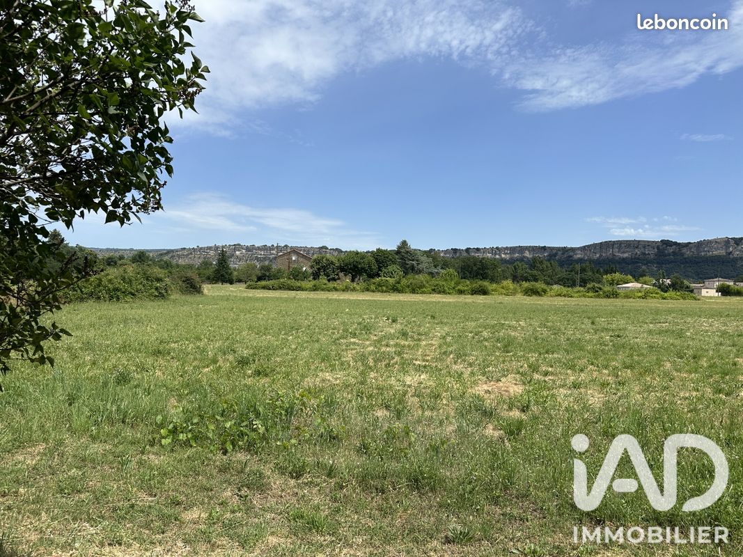 Terrain 1598 m² · à Saint-Didier-sous-Aubenas · 1 598 m² · 68 000 €