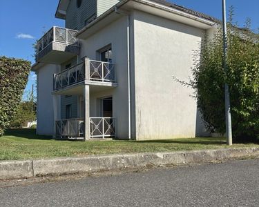 Charmant T2 dans résidence sécurisée et arborée - Pau