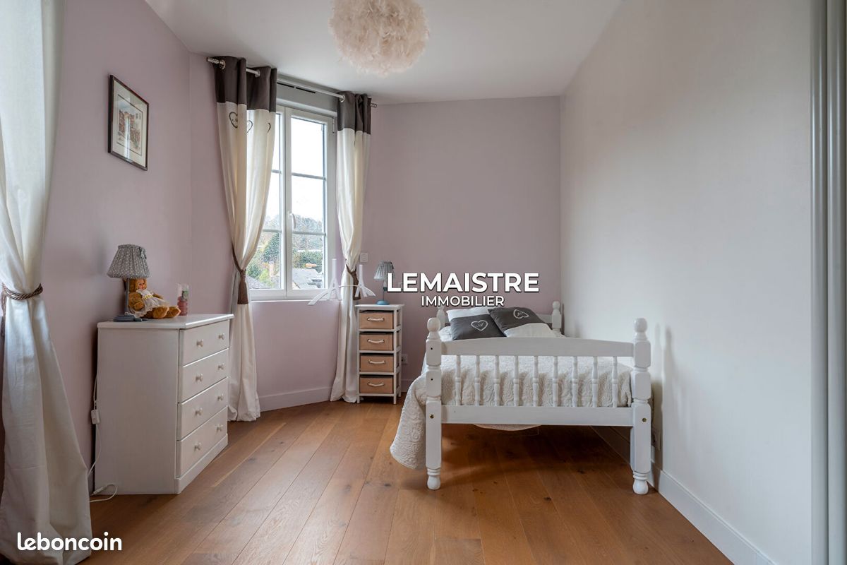 Propriété 10 pièces 253 m² (image 14)