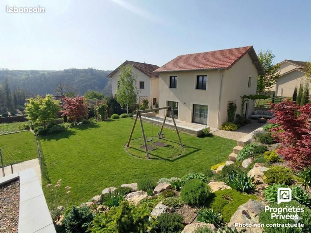 Terrain 445 m² · à Léaz · 145 000 €