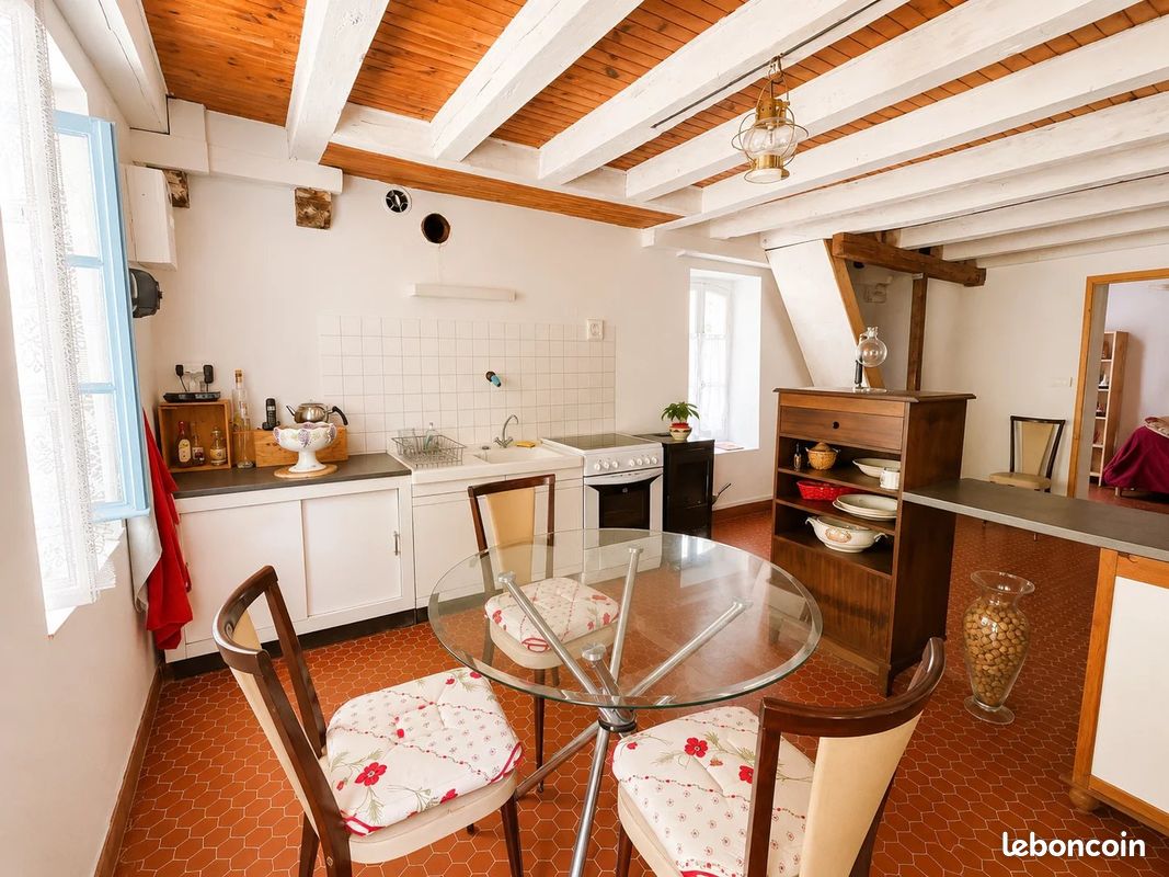 Maison 7 pièces 156 m² · à Verneuil-en-Bourbonnais · 156 m² · 166 000 €