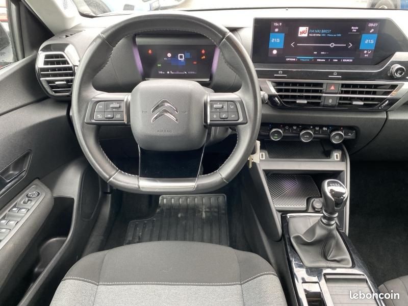 Citroen C4 PureTech 130ch S&S Feel (image 10)