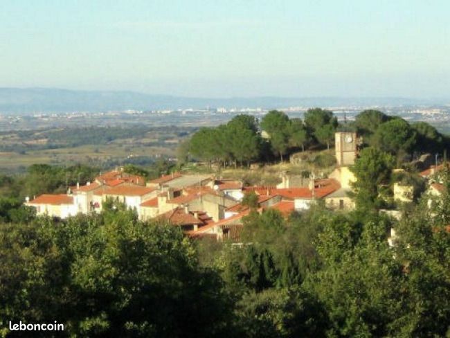 Terrain 700 m² · à Montesquieu-des-Albères · 199 900 €