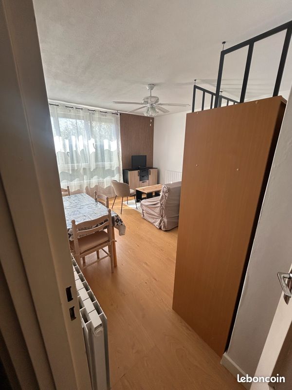 Appartement 1 pièce 25 m² · à Servas · 25 m² · 390 €/mois
