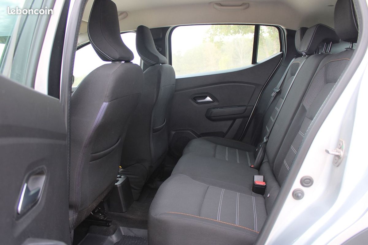 Dacia SANDERO 4 STEPWAY 1L TCE 90 CV TURBO BOITE 6 GPS CLIM AUTO RÉGULATEUR BLUETOOTH LEDS JA 16 (image 9)