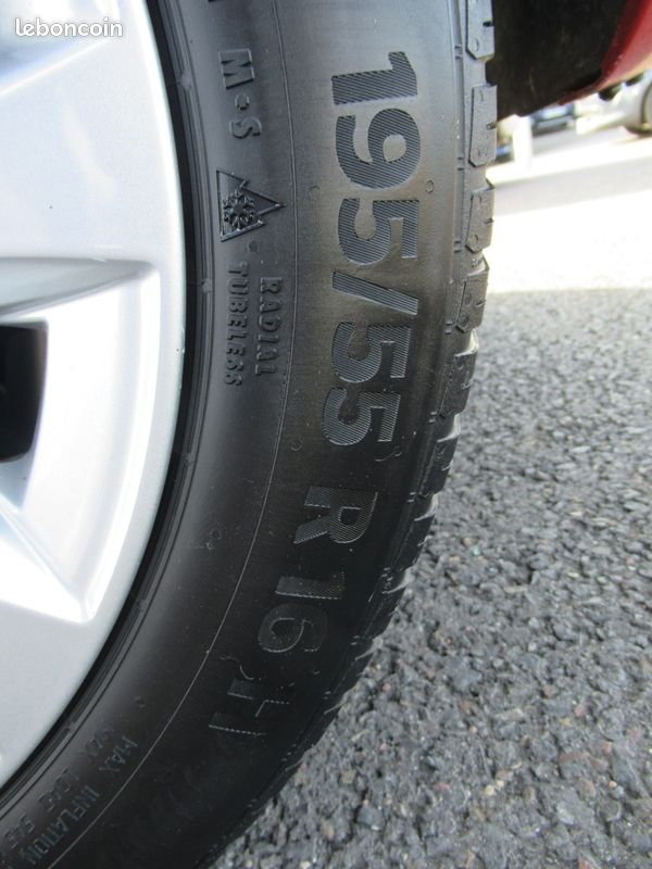 Renault CLIO V 1.0 65CV BUSINESS BUSINESS (image 29)
