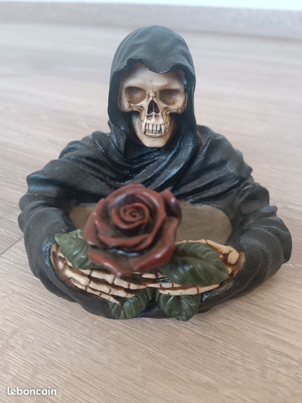 Déguisement faucheuse mort effrayant