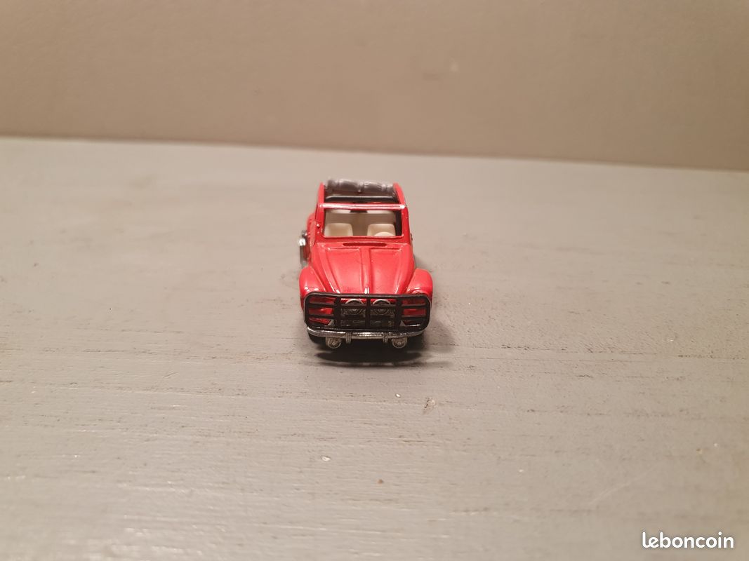 Majorette Citroën Dyane Raid N°231 – Échelle 1/60 – Verte Fluo – Blister Scellé – Série 200
