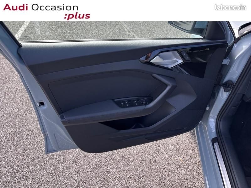 Audi A1 Sportback 25 TFSI 95ch Design S tronic 7 (image 35)