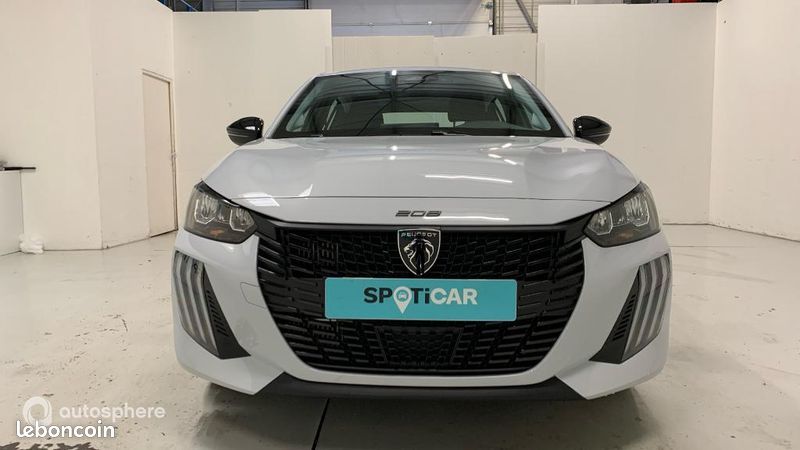 Peugeot 208 1.2 Hybrid 110ch Style e-DCS6 (image 2)