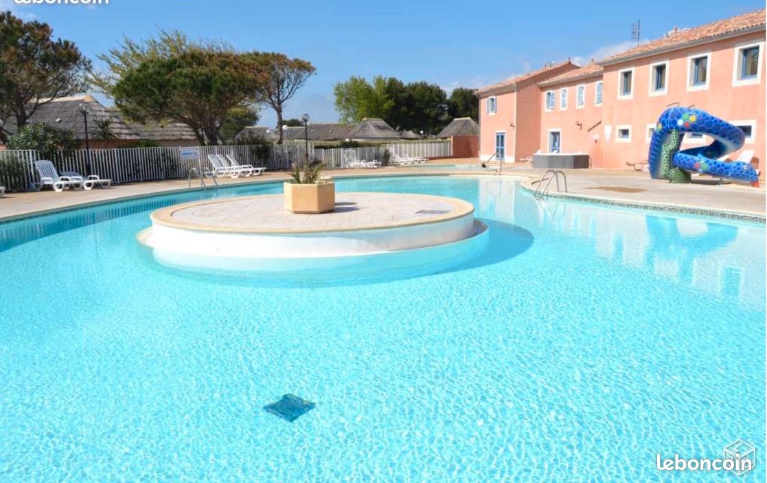 Tout confort ! Climatisation, Calme, Piscine, Parking Gratuit