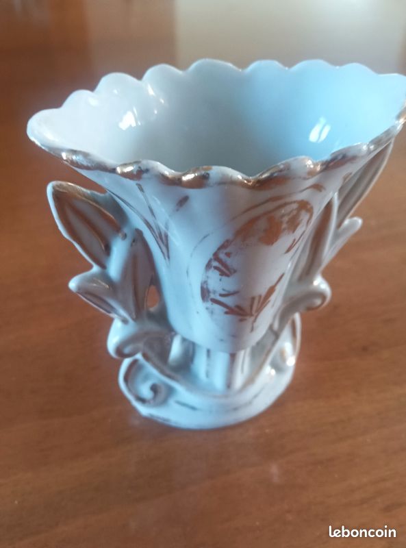 Petit vase de mariée ancien porcelaine (image 7)