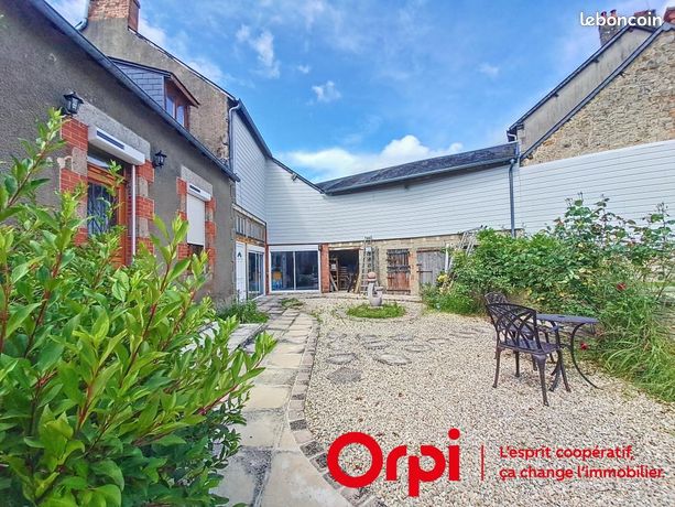 Maison 4 pièces 165 m²