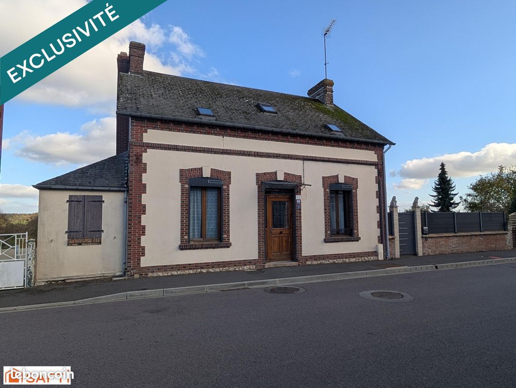 Maison 6 pièces 110 m² · à Moulins-la-Marche · 110 m² · 128 000 €